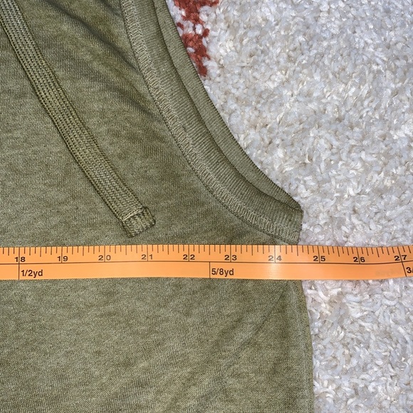 Abound- XL- Hooded Sweatshirt Vest W/ Kangaroo 🦘 Pocket- Acid Wash Olive Green - Picture 4 of 8